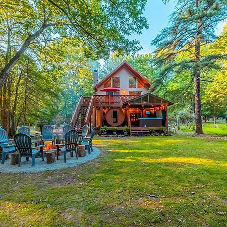 Poconos Ski Retreat With Sauna, Hot Tub, And Game Room Lake Harmony Exterior foto