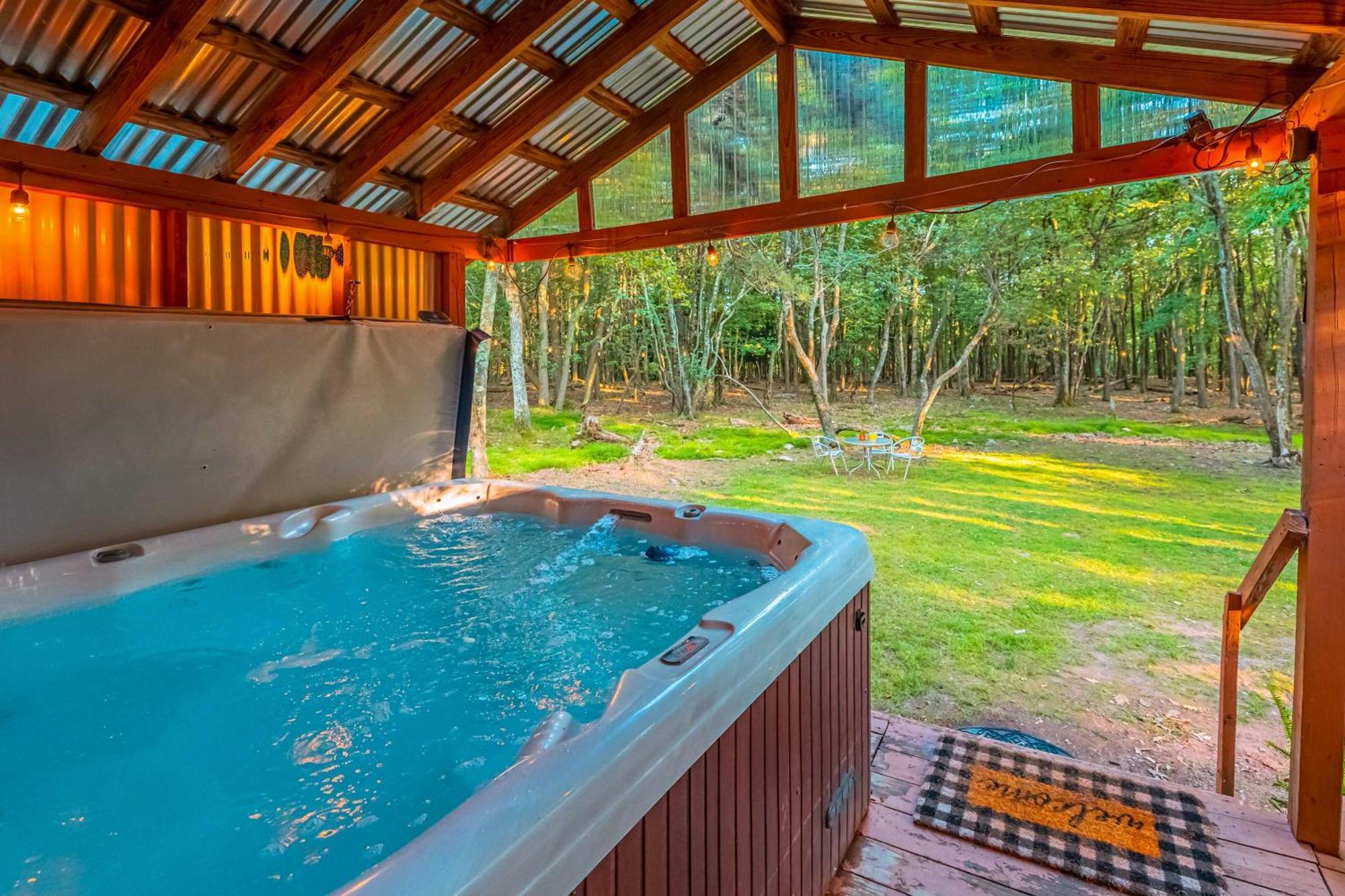 Poconos Ski Retreat With Sauna, Hot Tub, And Game Room Lake Harmony Exterior foto